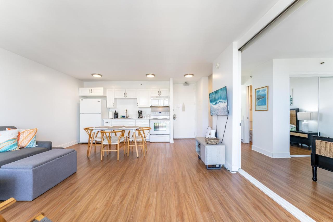 Apartamento Waikiki Banyan W-Ocean Views With Free Parking! Honolulu Exterior foto
