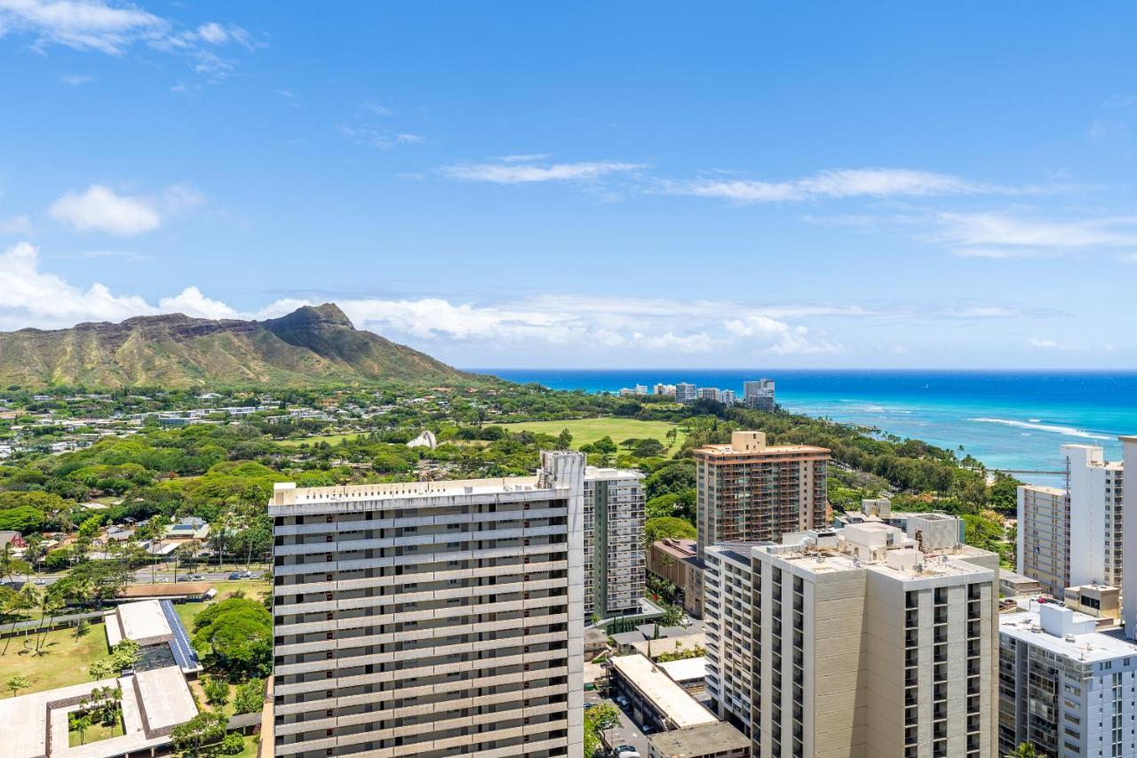 Apartamento Waikiki Banyan W-Ocean Views With Free Parking! Honolulu Exterior foto
