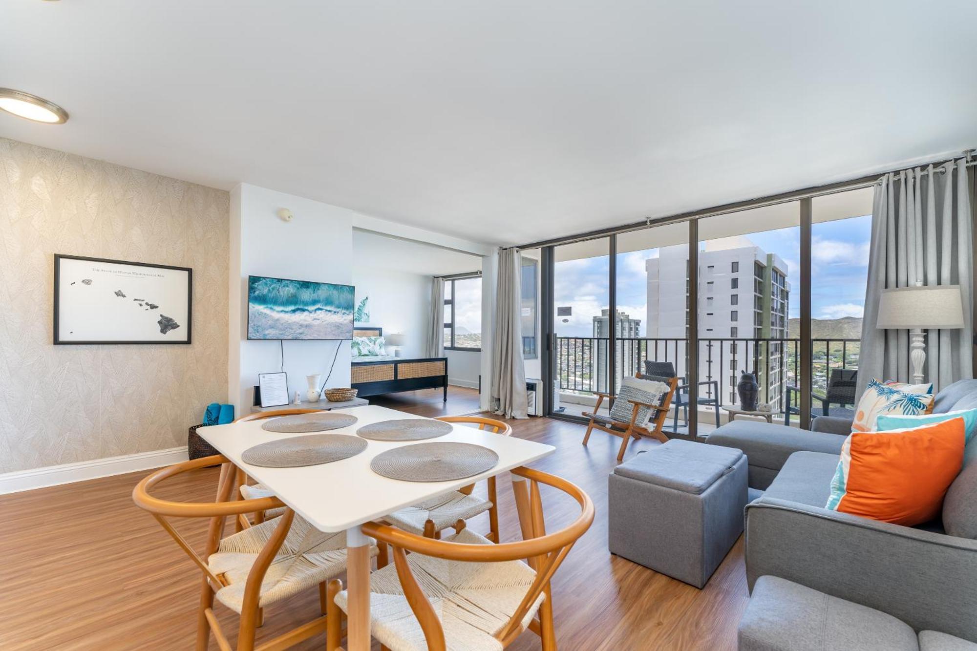 Apartamento Waikiki Banyan W-Ocean Views With Free Parking! Honolulu Exterior foto