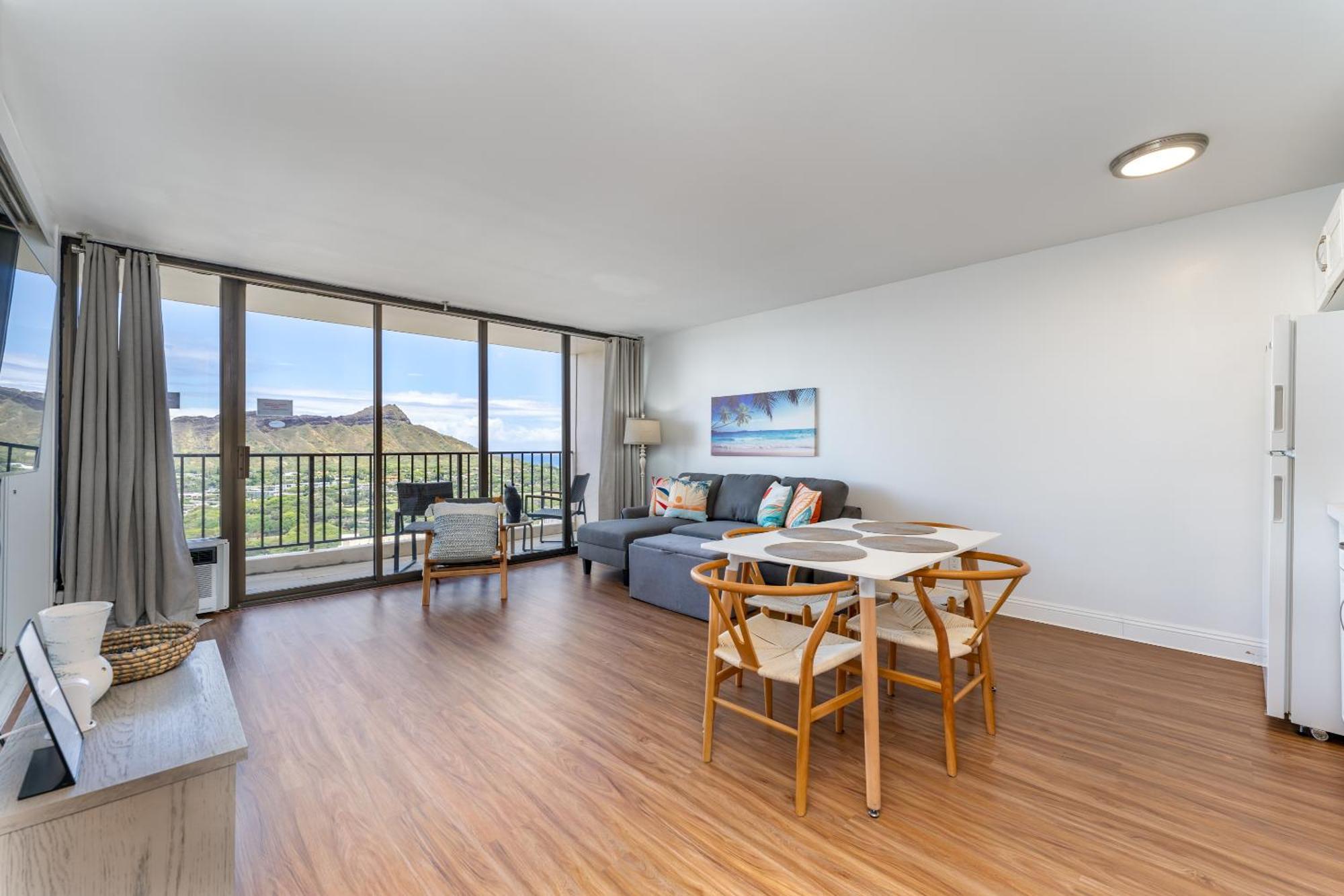 Apartamento Waikiki Banyan W-Ocean Views With Free Parking! Honolulu Exterior foto